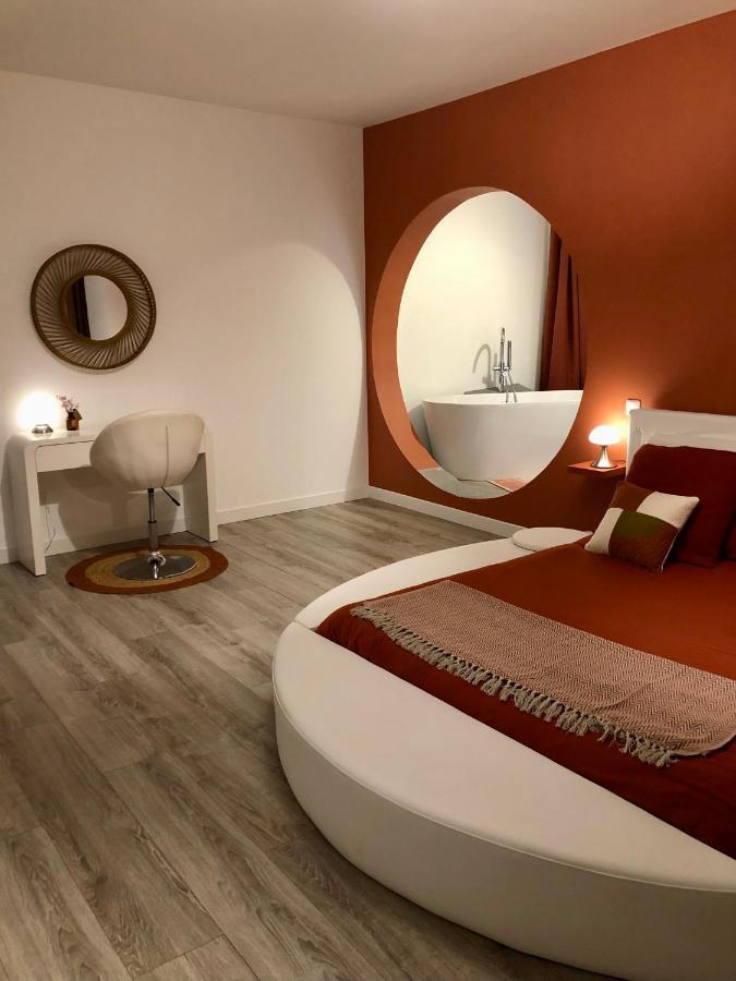 Bed and Breakfast Domaine De Belisle Magnac-sur-Touvre Exterior foto